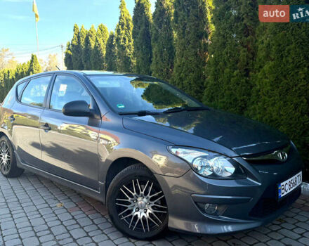 Хендай i30 2011 в Трускавце на Automoto.ua Серый Хендай i30, объемом двигателя 1.4 л и пробегом 177 тыс. км за 5950 $, фото 11 на Automoto.ua