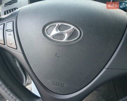 Сірий Хендай i30, об'ємом двигуна 1.4 л та пробігом 191 тис. км за 5200 $, фото 10 на Automoto.ua