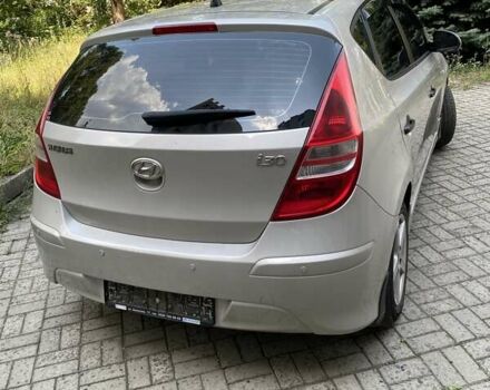 Хендай i30 2011 в Днепре (Днепропетровске) на Automoto.ua Серый Хендай i30, объемом двигателя 1.4 л и пробегом 128 тыс. км за 7000 $, фото 3 на Automoto.ua
