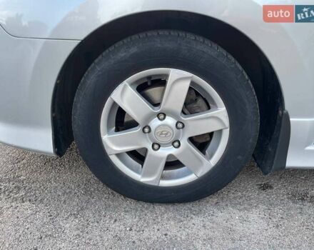 Сірий Хендай i30, об'ємом двигуна 1.4 л та пробігом 166 тис. км за 6300 $, фото 25 на Automoto.ua