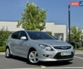 Серый Хендай i30, объемом двигателя 1.4 л и пробегом 134 тыс. км за 6400 $, фото 1 на Automoto.ua