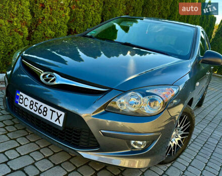 Хендай i30 2011 в Трускавце на Automoto.ua Серый Хендай i30, объемом двигателя 1.4 л и пробегом 177 тыс. км за 5950 $, фото 3 на Automoto.ua