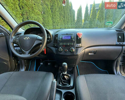 Хендай i30 2011 в Трускавце на Automoto.ua Серый Хендай i30, объемом двигателя 1.4 л и пробегом 177 тыс. км за 5950 $, фото 46 на Automoto.ua