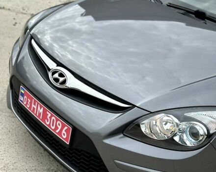 Серый Хендай i30, объемом двигателя 1.6 л и пробегом 165 тыс. км за 7150 $, фото 26 на Automoto.ua