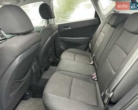 Серый Хендай i30, объемом двигателя 1.6 л и пробегом 208 тыс. км за 6300 $, фото 21 на Automoto.ua