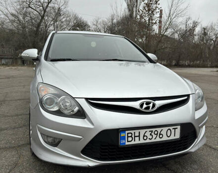 Серый Хендай i30, объемом двигателя 1.58 л и пробегом 269 тыс. км за 6200 $, фото 16 на Automoto.ua