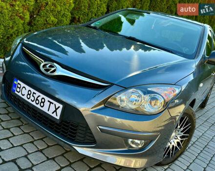 Хендай i30 2011 в Трускавце на Automoto.ua Серый Хендай i30, объемом двигателя 1.4 л и пробегом 177 тыс. км за 5950 $, фото 2 на Automoto.ua