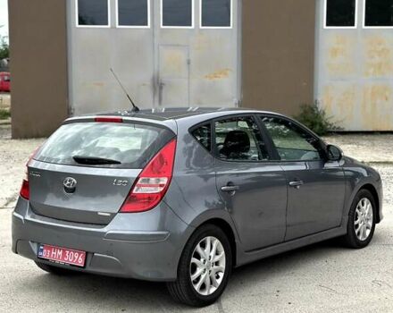 Серый Хендай i30, объемом двигателя 1.6 л и пробегом 165 тыс. км за 7150 $, фото 17 на Automoto.ua