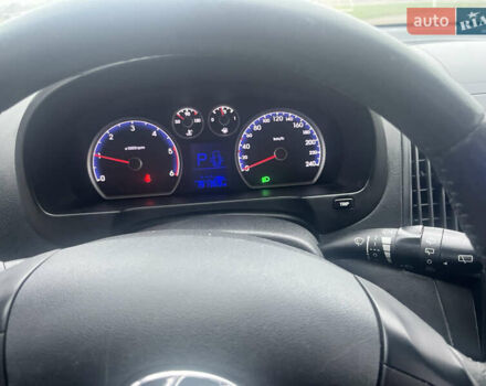 Серый Хендай i30, объемом двигателя 1.58 л и пробегом 191 тыс. км за 7000 $, фото 13 на Automoto.ua