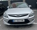Серый Хендай i30, объемом двигателя 1.4 л и пробегом 130 тыс. км за 6400 $, фото 1 на Automoto.ua