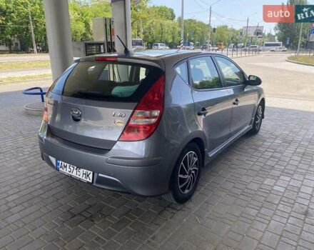 Серый Хендай i30, объемом двигателя 1.4 л и пробегом 136 тыс. км за 7200 $, фото 6 на Automoto.ua
