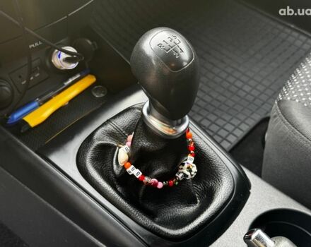 Серый Хендай i30, объемом двигателя 1.4 л и пробегом 162 тыс. км за 6490 $, фото 15 на Automoto.ua