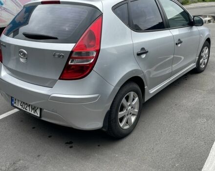Серый Хендай i30, объемом двигателя 1.4 л и пробегом 130 тыс. км за 6400 $, фото 3 на Automoto.ua