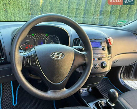 Хендай i30 2011 в Трускавце на Automoto.ua Серый Хендай i30, объемом двигателя 1.4 л и пробегом 177 тыс. км за 5950 $, фото 56 на Automoto.ua