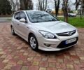 Сірий Хендай i30, об'ємом двигуна 1.6 л та пробігом 200 тис. км за 7000 $, фото 1 на Automoto.ua