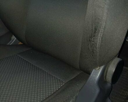 Серый Хендай i30, объемом двигателя 1.4 л и пробегом 178 тыс. км за 8000 $, фото 21 на Automoto.ua