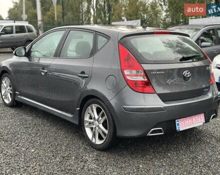 Серый Хендай i30, объемом двигателя 1.6 л и пробегом 208 тыс. км за 6300 $, фото 5 на Automoto.ua