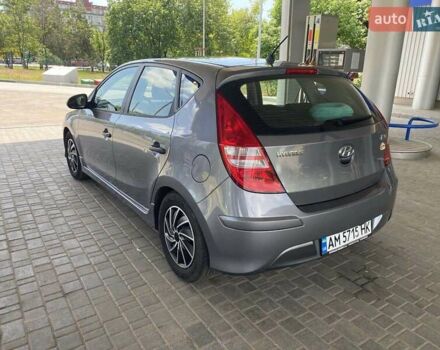 Серый Хендай i30, объемом двигателя 1.4 л и пробегом 136 тыс. км за 7200 $, фото 8 на Automoto.ua