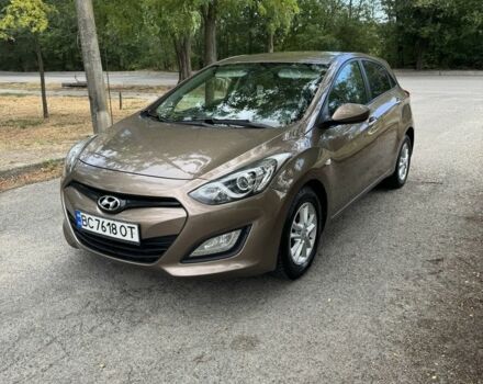 Сірий Хендай i30, об'ємом двигуна 1.4 л та пробігом 211 тис. км за 6500 $, фото 1 на Automoto.ua