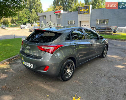 Сірий Хендай i30, об'ємом двигуна 1.6 л та пробігом 127 тис. км за 9400 $, фото 9 на Automoto.ua