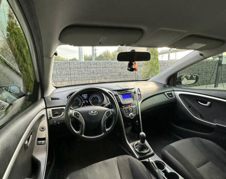 Серый Хендай i30, объемом двигателя 1.4 л и пробегом 246 тыс. км за 7200 $, фото 9 на Automoto.ua