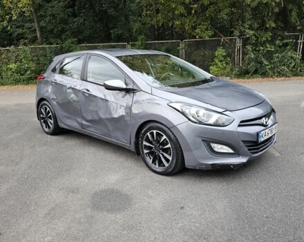Серый Хендай i30, объемом двигателя 1.6 л и пробегом 150 тыс. км за 5200 $, фото 1 на Automoto.ua