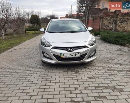 Серый Хендай i30, объемом двигателя 1.4 л и пробегом 72 тыс. км за 9500 $, фото 1 на Automoto.ua