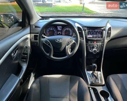 Сірий Хендай i30, об'ємом двигуна 1.6 л та пробігом 127 тис. км за 9400 $, фото 17 на Automoto.ua