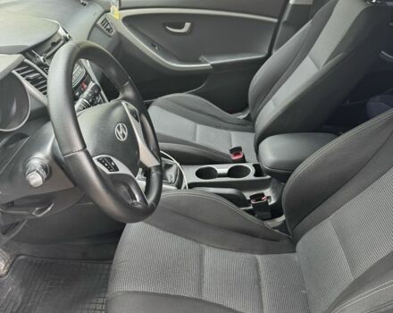 Сірий Хендай i30, об'ємом двигуна 1.4 л та пробігом 211 тис. км за 6500 $, фото 10 на Automoto.ua
