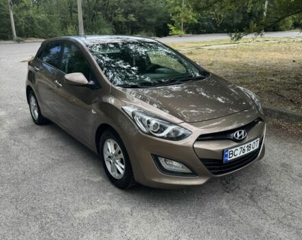Сірий Хендай i30, об'ємом двигуна 1.4 л та пробігом 211 тис. км за 6500 $, фото 6 на Automoto.ua
