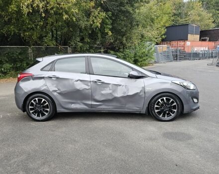 Серый Хендай i30, объемом двигателя 1.6 л и пробегом 150 тыс. км за 5200 $, фото 2 на Automoto.ua