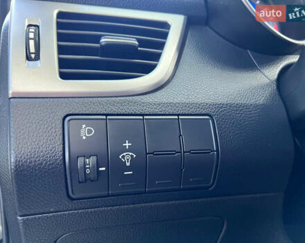 Сірий Хендай i30, об'ємом двигуна 1.6 л та пробігом 127 тис. км за 9400 $, фото 22 на Automoto.ua