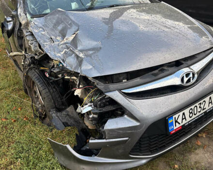 Хендай i30 2012 в Киеве на Automoto.ua Серый Хендай i30, объемом двигателя 1.58 л и пробегом 208 тыс. км за 3000 $, фото 1 на Automoto.ua