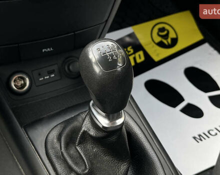 Сірий Хендай i30, об'ємом двигуна 1.58 л та пробігом 245 тис. км за 7500 $, фото 13 на Automoto.ua