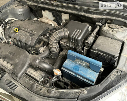 Серый Хендай i30, объемом двигателя 1.6 л и пробегом 87 тыс. км за 8800 $, фото 21 на Automoto.ua