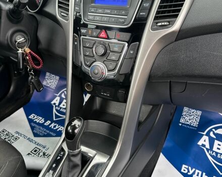 Серый Хендай i30, объемом двигателя 1.6 л и пробегом 192 тыс. км за 8400 $, фото 7 на Automoto.ua