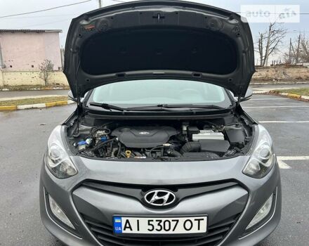 Сірий Хендай i30, об'ємом двигуна 1.6 л та пробігом 155 тис. км за 10700 $, фото 60 на Automoto.ua