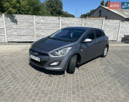 Сірий Хендай i30, об'ємом двигуна 1.4 л та пробігом 241 тис. км за 8000 $, фото 2 на Automoto.ua