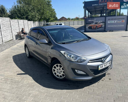 Сірий Хендай i30, об'ємом двигуна 1.4 л та пробігом 241 тис. км за 8000 $, фото 1 на Automoto.ua