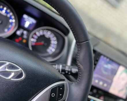 Серый Хендай i30, объемом двигателя 1.4 л и пробегом 120 тыс. км за 9900 $, фото 11 на Automoto.ua