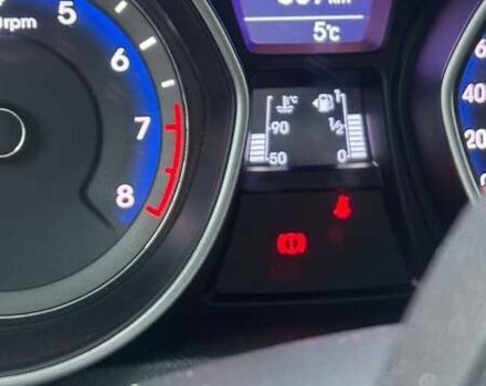 Серый Хендай i30, объемом двигателя 1.4 л и пробегом 59 тыс. км за 9700 $, фото 11 на Automoto.ua