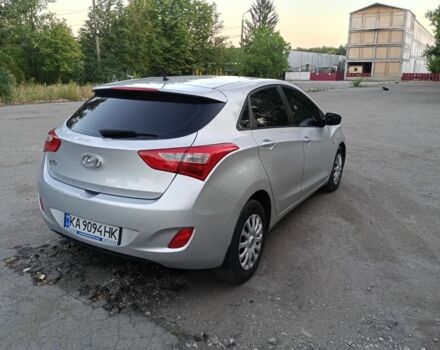 Серый Хендай i30, объемом двигателя 1.4 л и пробегом 260 тыс. км за 7800 $, фото 3 на Automoto.ua