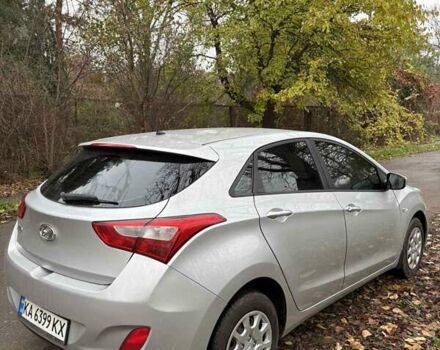 Серый Хендай i30, объемом двигателя 1.4 л и пробегом 161 тыс. км за 6900 $, фото 4 на Automoto.ua
