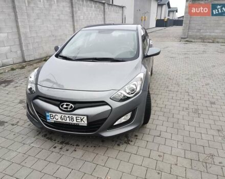 Серый Хендай i30, объемом двигателя 1.4 л и пробегом 77 тыс. км за 9100 $, фото 1 на Automoto.ua
