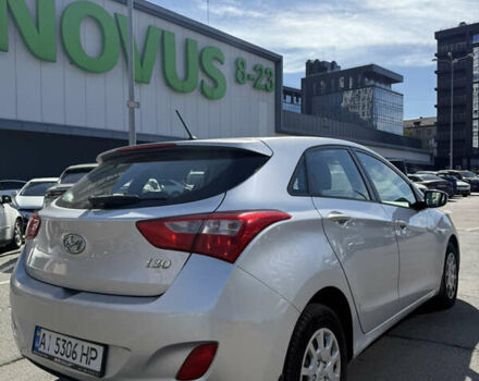 Серый Хендай i30, объемом двигателя 1.4 л и пробегом 254 тыс. км за 7500 $, фото 5 на Automoto.ua