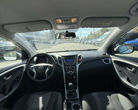 Серый Хендай i30, объемом двигателя 1.4 л и пробегом 254 тыс. км за 7500 $, фото 22 на Automoto.ua