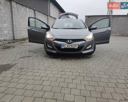 Серый Хендай i30, объемом двигателя 1.4 л и пробегом 77 тыс. км за 9100 $, фото 17 на Automoto.ua