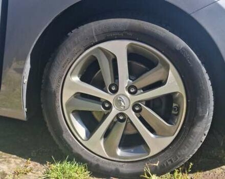 Сірий Хендай i30, об'ємом двигуна 1.6 л та пробігом 160 тис. км за 12500 $, фото 30 на Automoto.ua