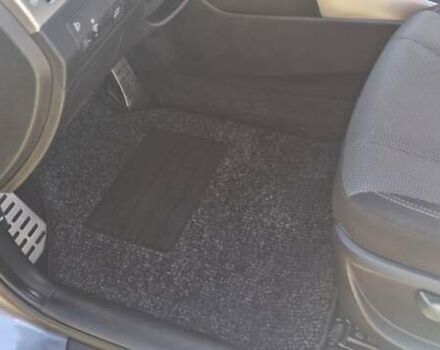 Сірий Хендай i30, об'ємом двигуна 1.6 л та пробігом 160 тис. км за 12500 $, фото 18 на Automoto.ua