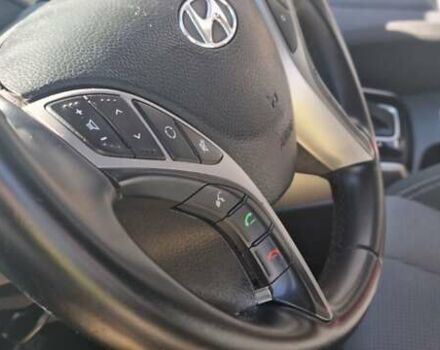 Сірий Хендай i30, об'ємом двигуна 1.6 л та пробігом 160 тис. км за 12500 $, фото 20 на Automoto.ua